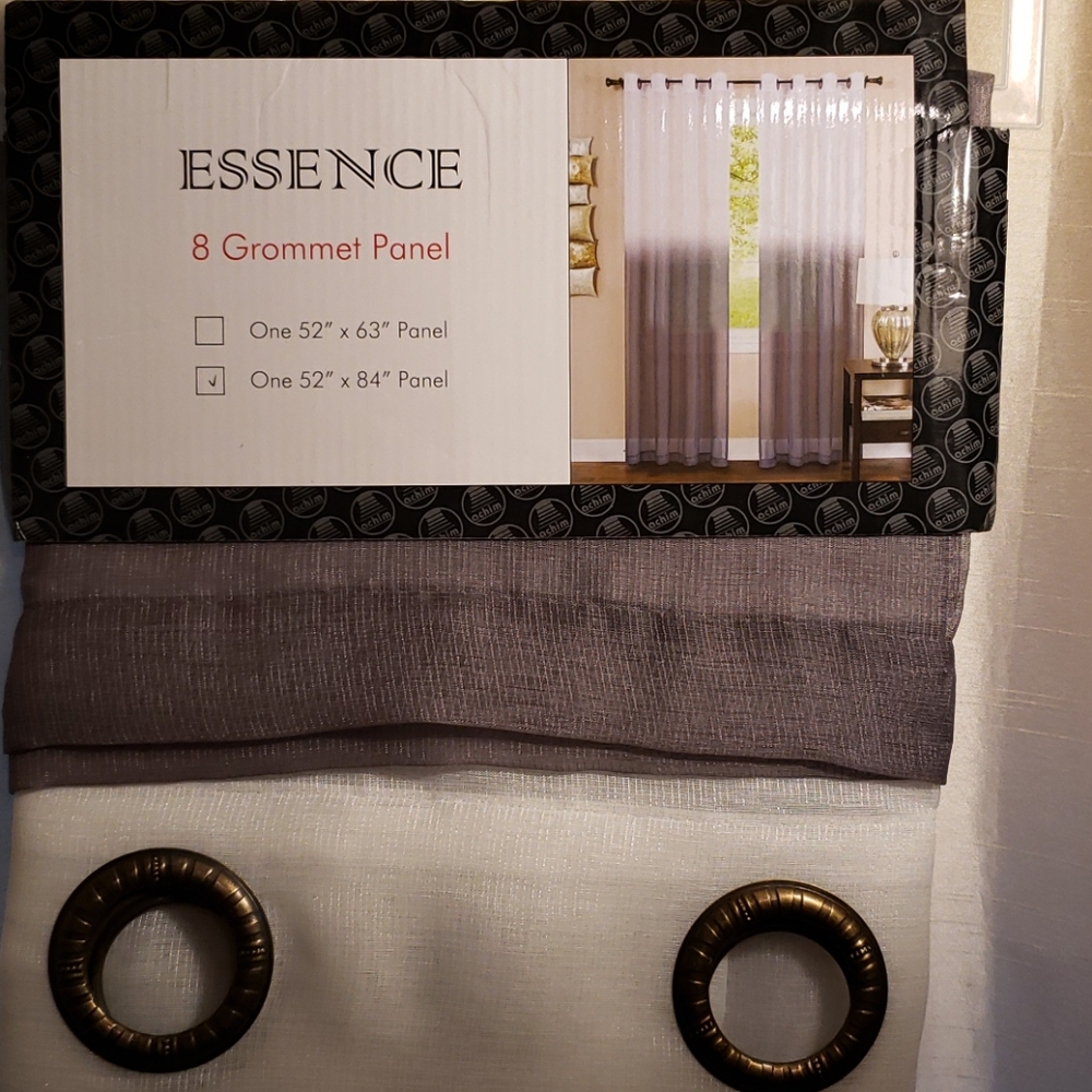 Sheer Panel by Essence